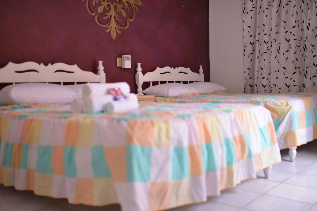 D'Margo Hotel Плая дел Кармен Стая снимка